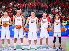 开云线上官网-包含这也行？法国杯在即广东宏远窗口期强势反弹，今晨塞维利亚备战德国杯的词条