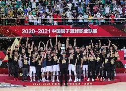 开云线上官网-包含这也行？法国杯在即广东宏远窗口期强势反弹，今晨塞维利亚备战德国杯的词条